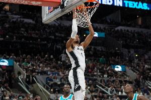 维拉纽瓦：如果马刺能超越雷霆排西部第一 文班就是MVP+DPOY